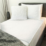 Conni Bed Pad with Tuck-Ins